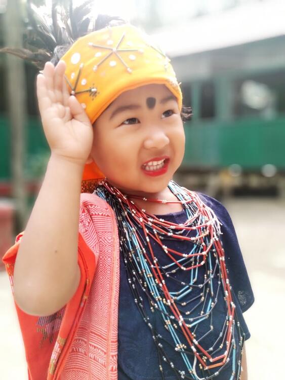 Achik bisa gana gane